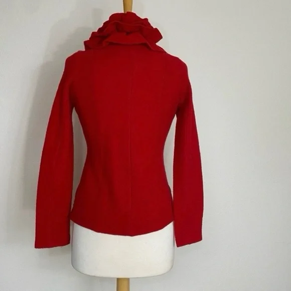 Fever Red Ruffle Collar Button Front 100% Wool Cardigan Sweater Size Small Retro - Picture 2 of 16
